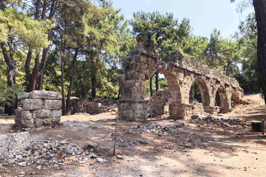 Phaselis-antik-kent-su-kemeri